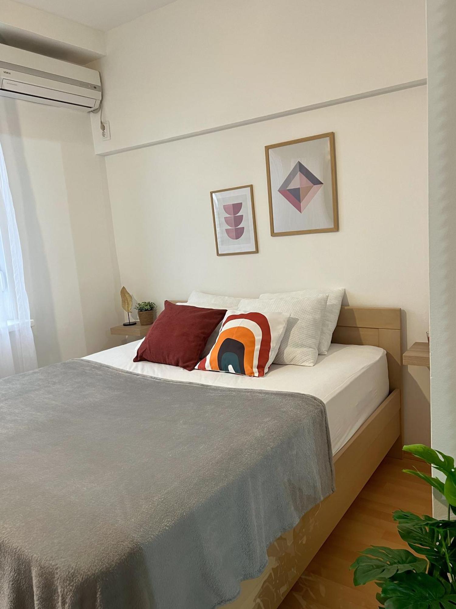 Charming 2 Bedroom Apartment สโกเปีย ภายนอก รูปภาพ